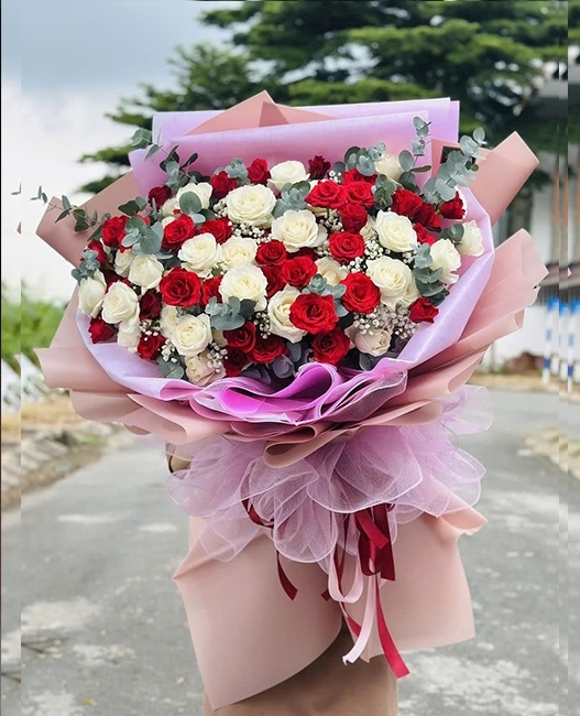 bi quyet giu hoa tuoi lau hon trong khi hau sai gon