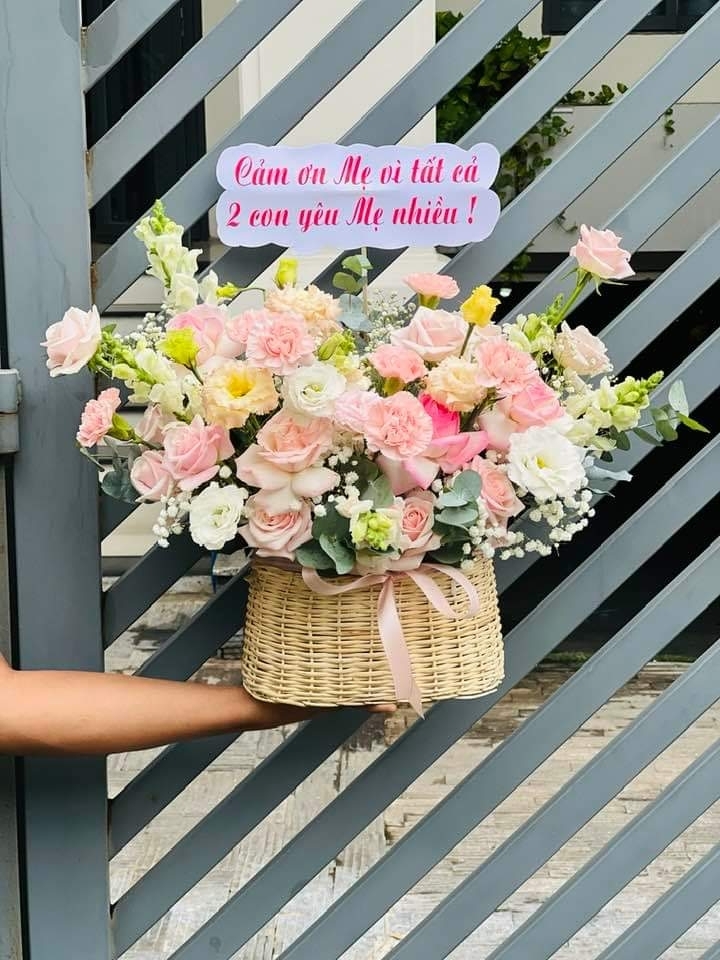 cua hang hoa tuoi phuong tan dinh tp hcm